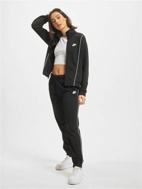 nike damen anzugg xl